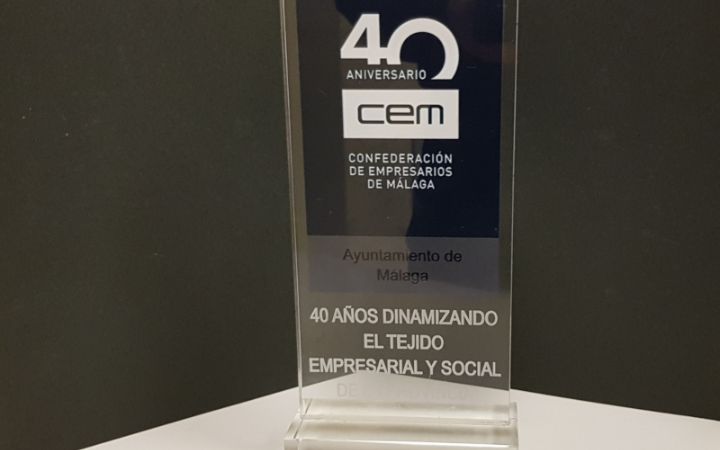 Recordatorio 40 aniversario confederación empresarios de Málaga.