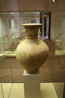 Jarrón antiguo, uno de los símbolos del museo