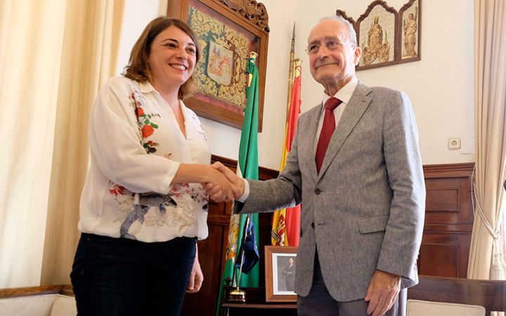 Reunión con la Consejera de Fomento de la Junta de Andalucía.