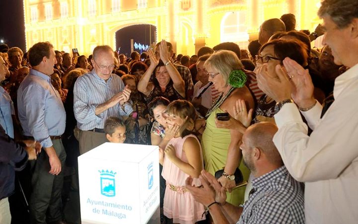 Encendido iluminación Feria 2014.