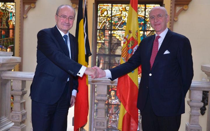 Visita del embajador de Bélgica.