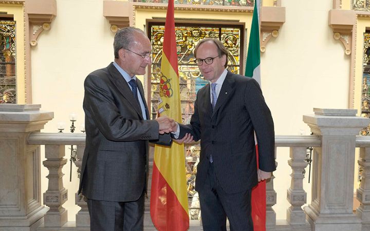 Visita del Embajador de Italia.