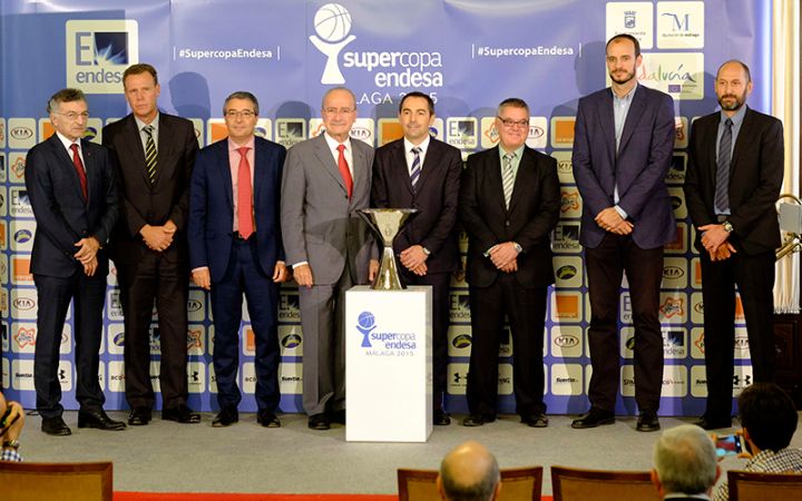 Semifinales Supercopa Endesa, Unicaja Baloncesto contra Real Madrid.