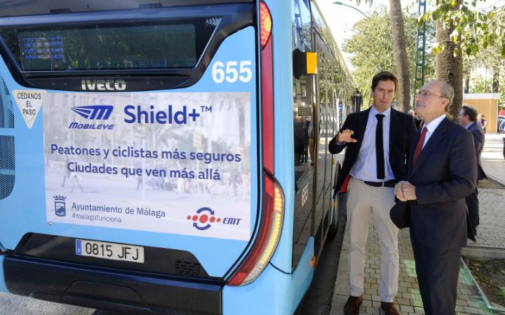 Presentación del sistema avanzado de asistencia a la conducción Mobileye Shield.