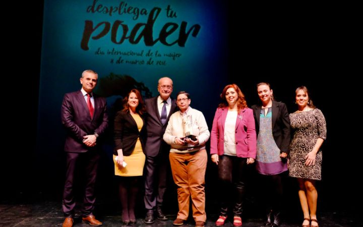 Gala Homenaje a las asociaciones de mujeres en Teatro Echegaray.