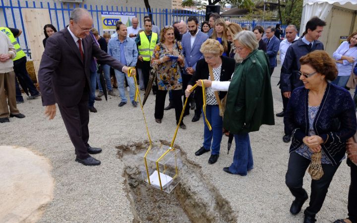 Inicio obras bulevar entre Av. Plutarco y Av. Jorge Luis Borges.