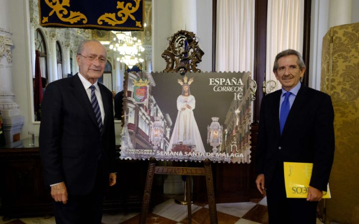 Presentación del sello de Correos dedicado a  la Semana Santa de Málaga.