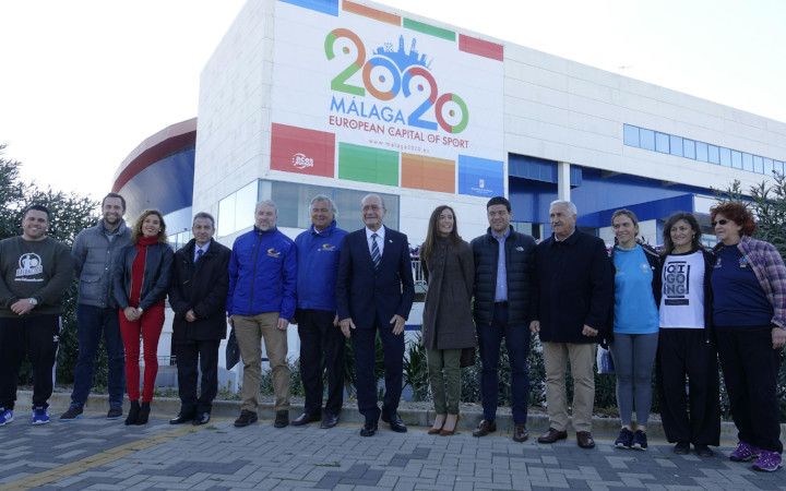 Málaga viste ya el logotipo de la Capitalidad Europea del Deporte 2020.