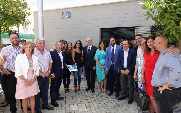 Una plaza lleva, desde hoy, el nombre de Carmen Olmedo