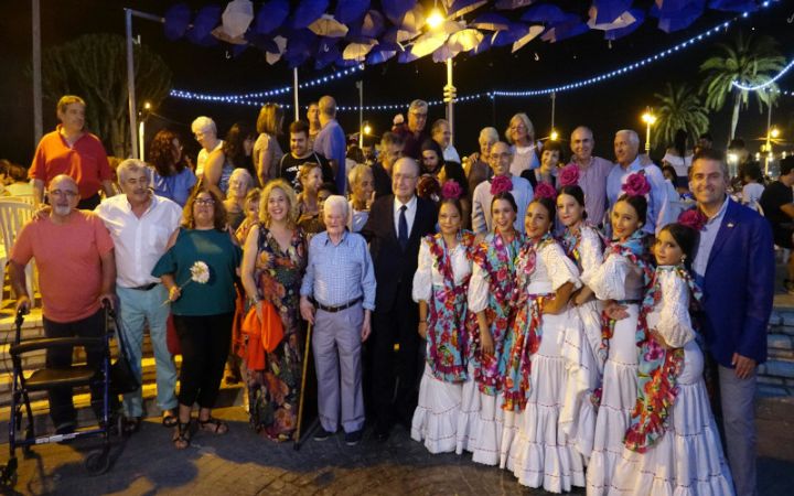 Encendido del alumbrado de la Feria de El Palo