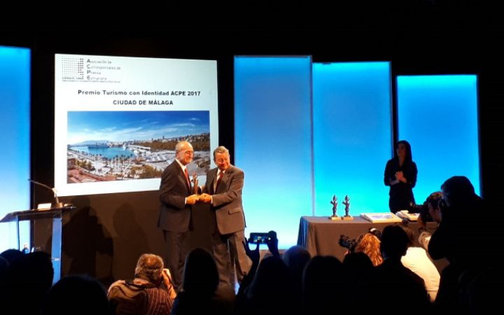 La ciudad de Málaga reconocida con el Premio ‘Turismo con Identidad’