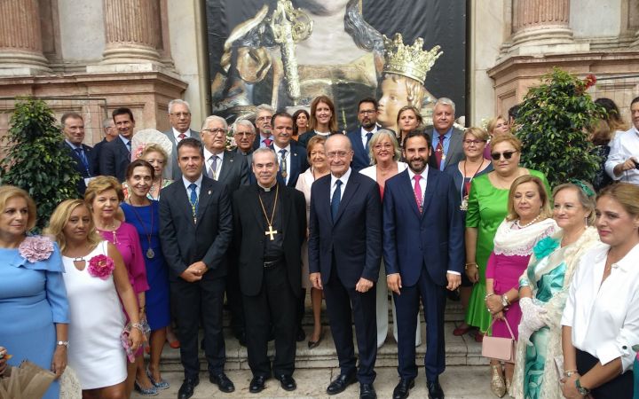 Actos de ofrenda floral y misa en honor a la Patrona de Málaga, la Virgen de la Victoria.