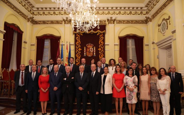 Acto entrega Medallas de oro de la ciudad de Melilla a la ciudad de Málaga