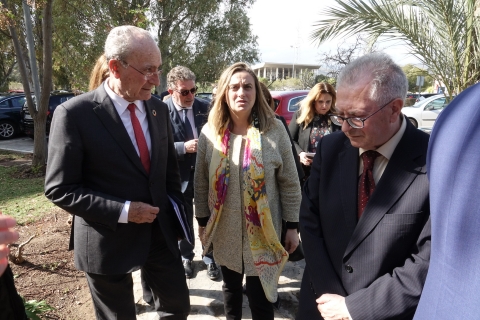 Reunidos con representantes de las empresas instaladas en la tecnópolis para abordar la movilidad en la zona.