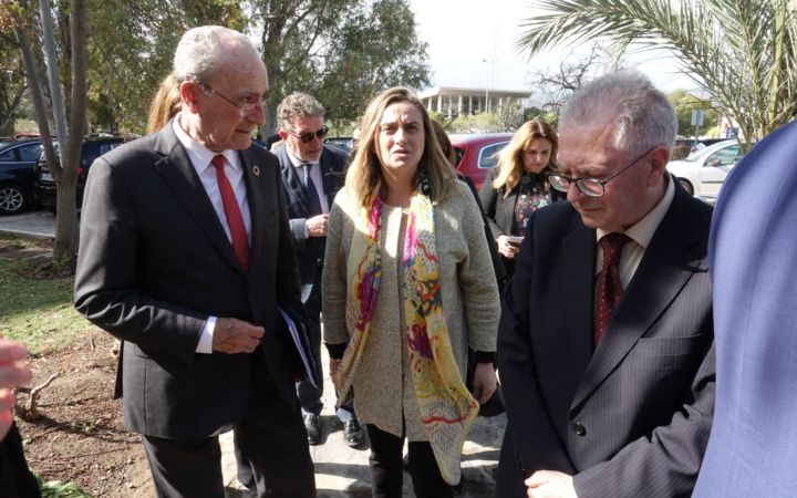 Reunidos con representantes de las empresas instaladas en la tecnópolis para abordar la movilidad en la zona.