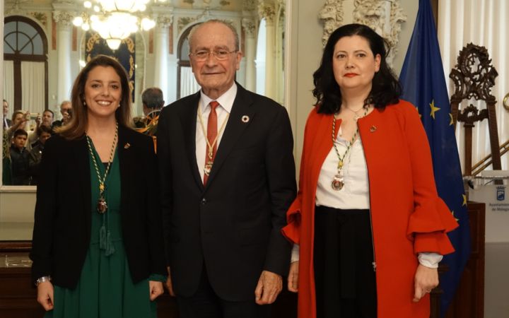 Toman posesión de Mar Torres Casado de Amezúa y Eva Sánchez Teba