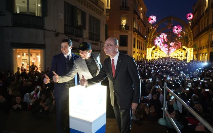 Acto de inauguración del alumbrado navideño.