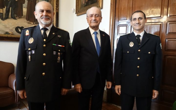Toma de posesión de dos nuevos Intendentes de la Policía Local de Málaga