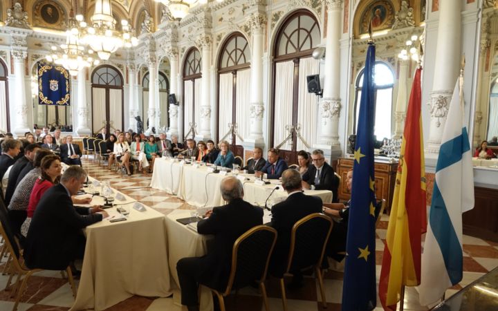 Francisco de la Torre da la bienvenida a los embajadores de la Unión Europea en España