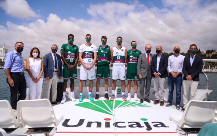 Equipación del Unicaja