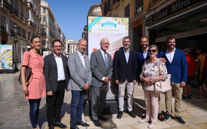 Exposición en calle Larios