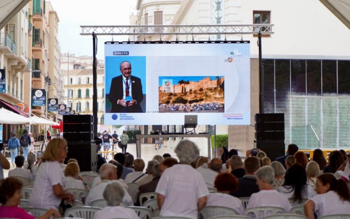 Expo2027