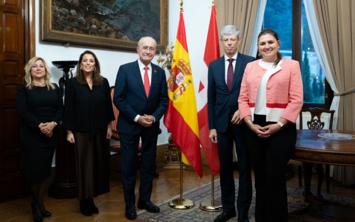 Consulado de Suiza