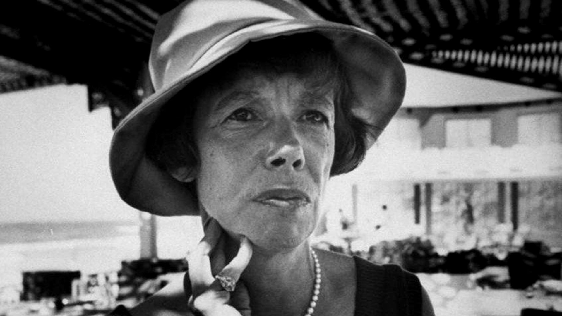 Jane-Bowles-sombrero-1920