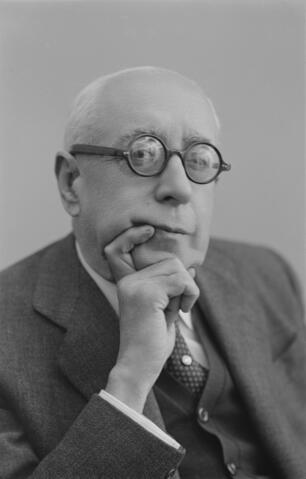 salvador-gonzalez-anaya