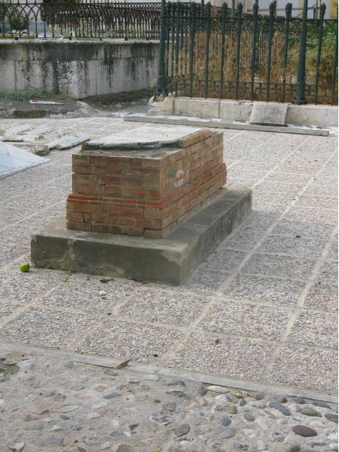 tumba-joaquin-ferrer-casanova