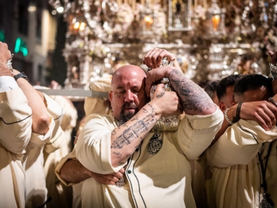 58. LÁGRIMAS Y FAVORES