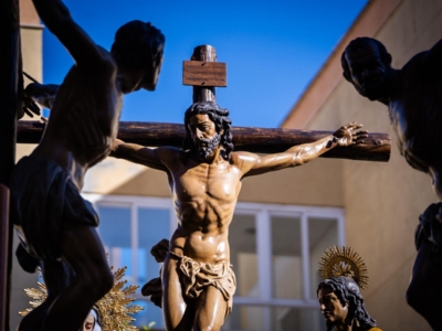 20. DOLORES DEL PUENTE