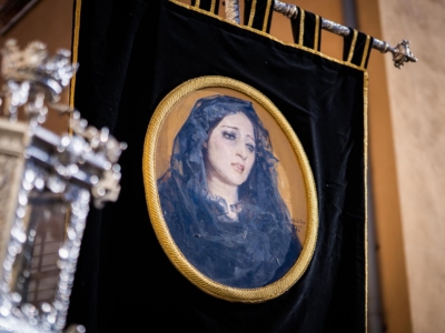 21. DOLORES DEL PUENTE