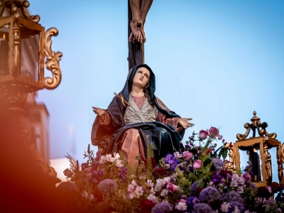 Amor y Caridad