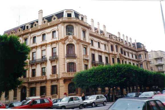 edificio66A_foto1.jpg (47718 bytes)