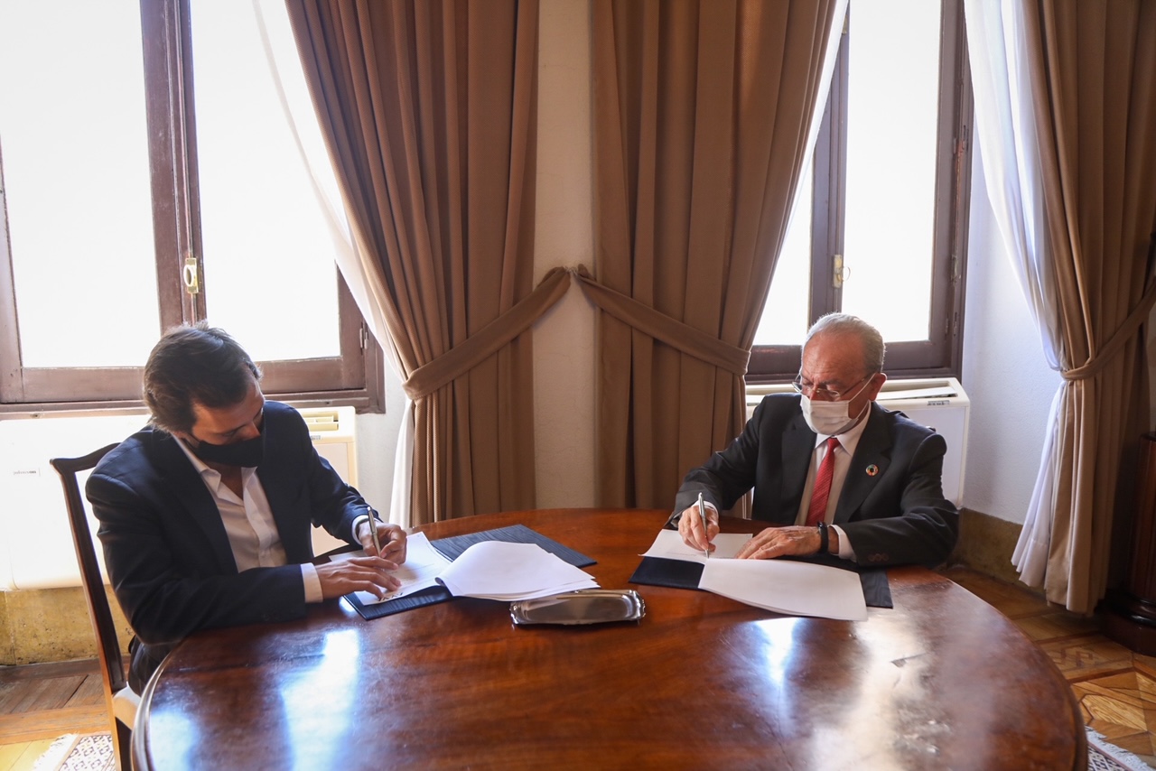 AYUNTAMIENTO Y AVVA FIRMAN UN CONVENIO DE COLABORACIÓN EN EL MARCO DE LA CAMPAÑA ...