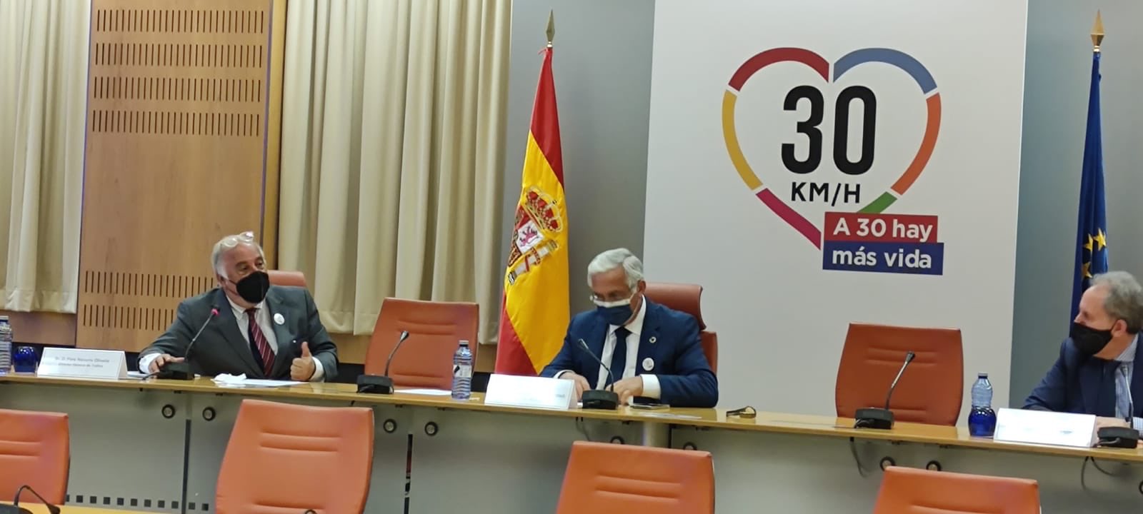 EL AYUNTAMIENTO DE MÁLAGA PARTICIPA EN LAS JORNADAS DE SENSIBILIZACIÓN DE LA DGT DEDICADA A ...