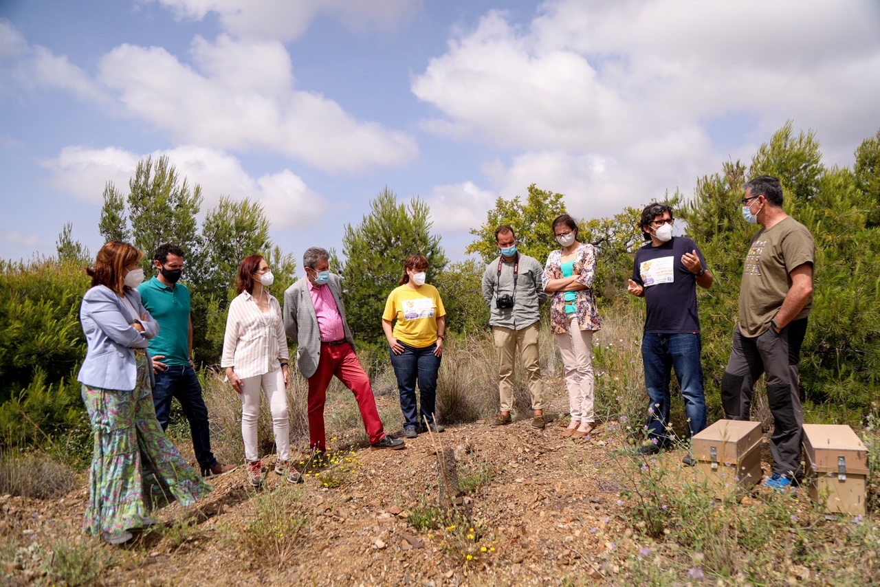 PARQUES FORESTALES MUNICIPALES SE EQUIPAN CON COLMENARES DE POLINIZACIÓN QUE CONTRIBUYEN A SU
 ...