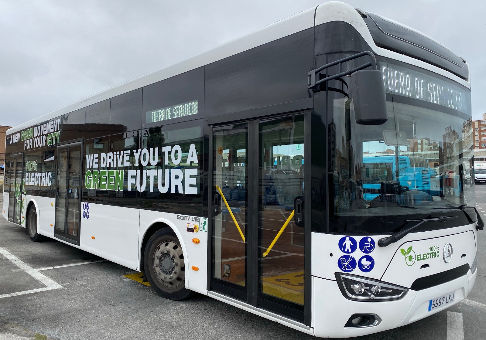 LA EMT CONTINÚA CON LAS PRUEBAS DE AUTOBUSES CON TECNOLOGÍA 100% ELÉCTRICA
