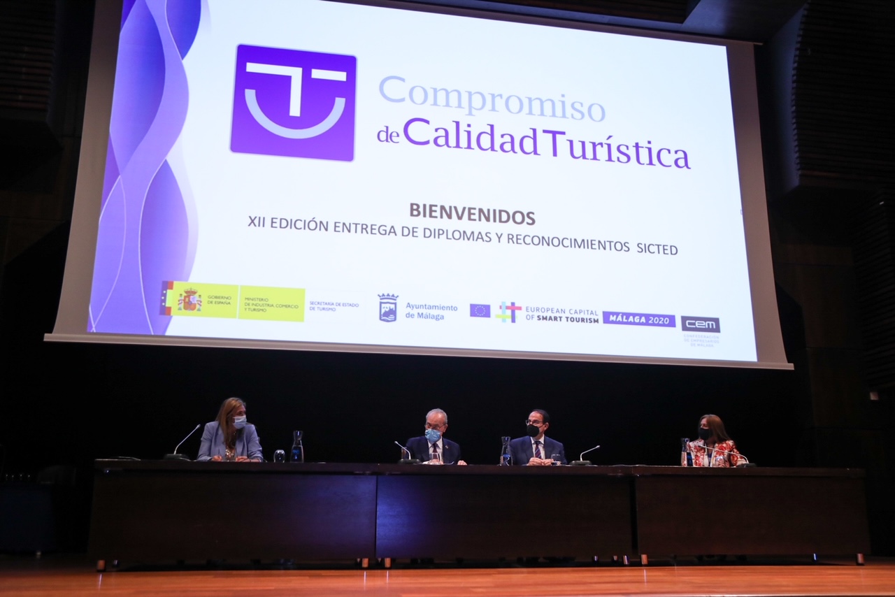 ACTO DE ENTREGA DE LOS CERTIFICADOS DE CALIDAD TURÍSTICA SICTED MÁLAGA 2021