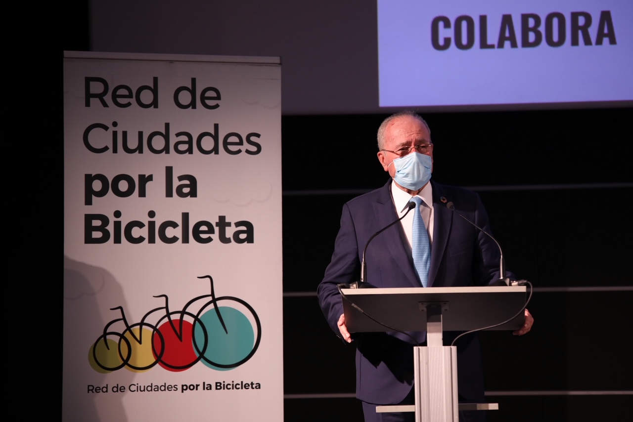 MÁLAGA AFIANZA SU COMPROMISO POR LA MOVILIDAD CICLISTA EN EL II ENCUENTRO DE LA BICICLETA URBANA