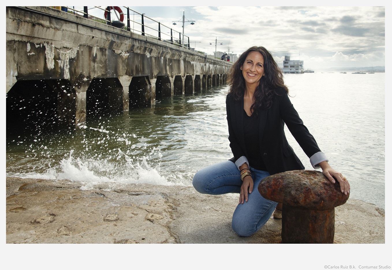 MARÍA ORUÑA PRESENTA EN LA FUNDACIÓN RAFAEL PÉREZ ESTRADA SU ÚLTIMA NOVELA, ‘LO QUE LA MAREA
 ...