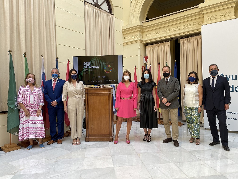 CIEN CREADORES MALAGUEÑOS UNEN SU TALENTO POR LOS OBJETIVOS DE DESARROLLO SOSTENIBLE