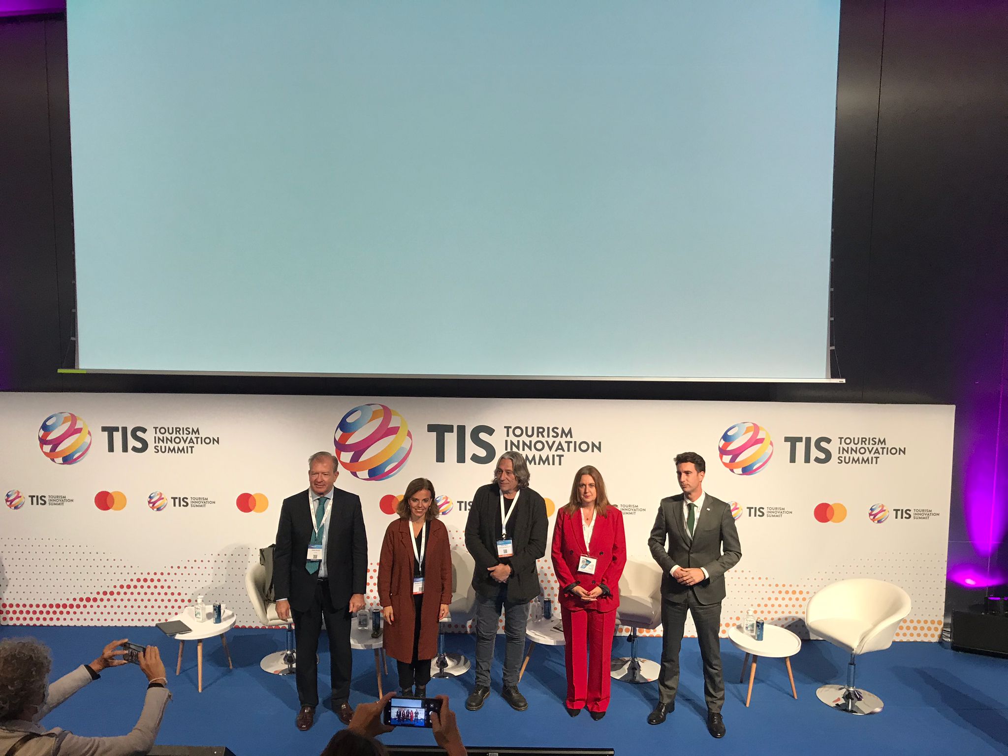 EL AYUNTAMIENTO PARTICIPA EN LA TOURISM INNOVATION SUMMIT CELEBRADO EN SEVILLA