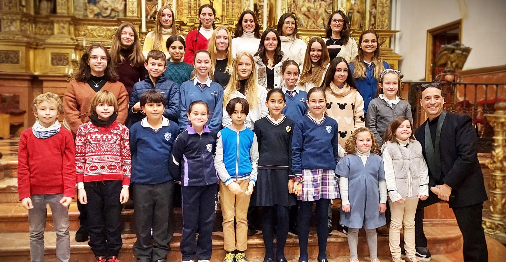 LA BANDA MUNICIPAL DE MÚSICA OFRECE SU XXVI CONCIERTO EXTRAORDINARIO DE NAVIDAD CON LUIS PACETTI Y
LA CORAL PUERI CANTORES MÁLAGA
