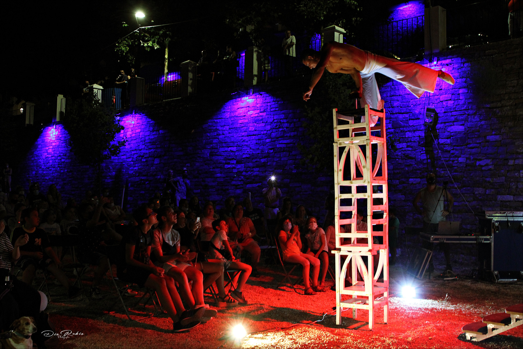 EL CIRCO DE ROLABOLA Y LA DANZA DE FERNANDO HURTADO COMPLETAN EN TODOS LOS DISTRITOS EL CARTEL ...