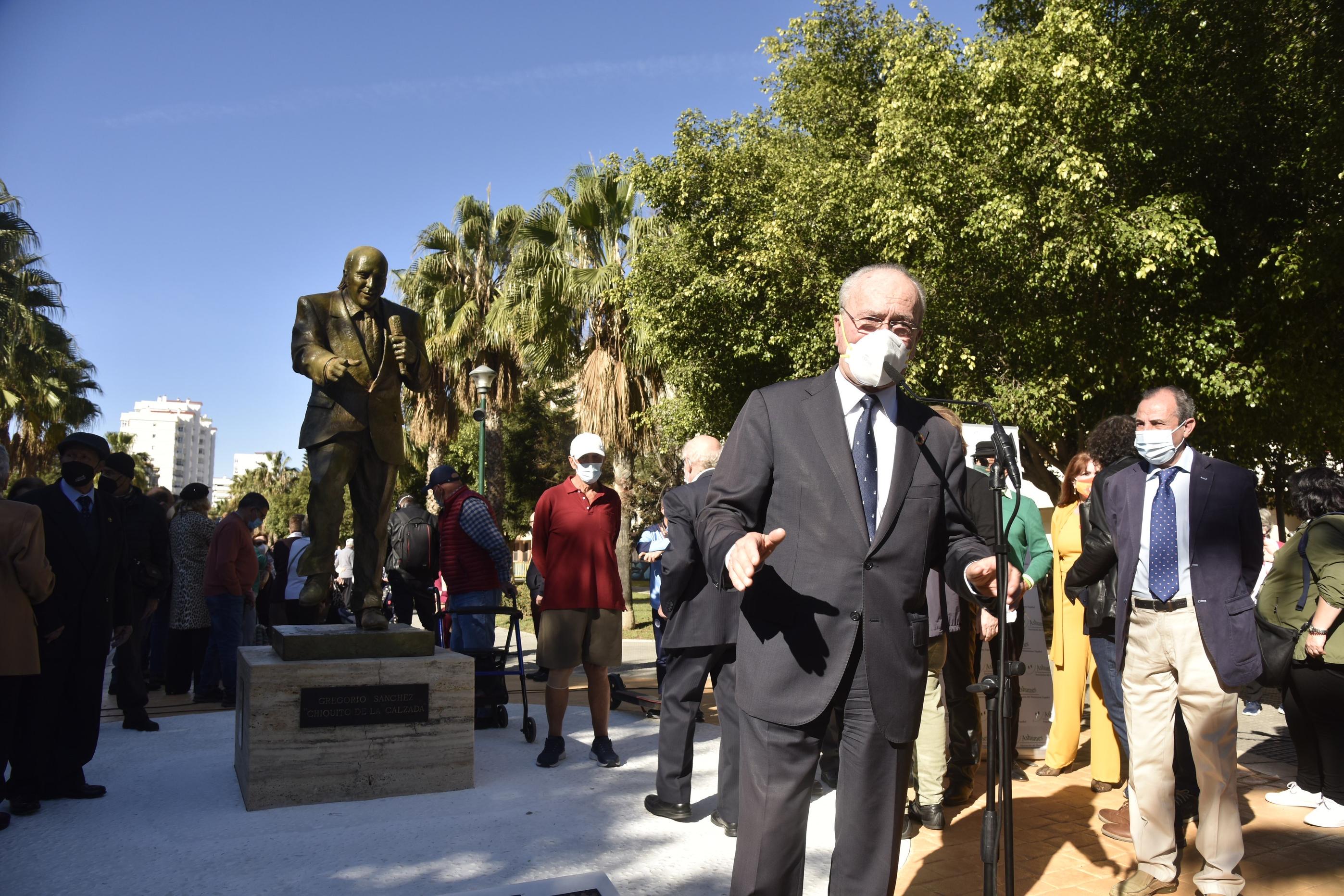 INAUGURACIÓN ESCULTURA HOMENAJE A CHIQUITO E LA CALZADA