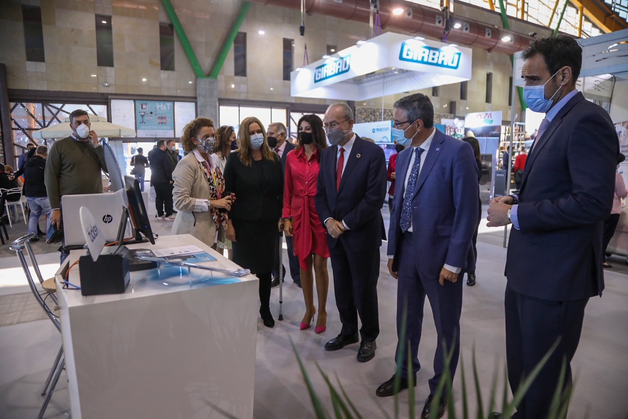 AUTORIDADES VISITAN LA ZONA EXPOSITIVA DE H&T EN EL PALACIO FDE FERIAS Y CONGRESOS DE MÁLAGA