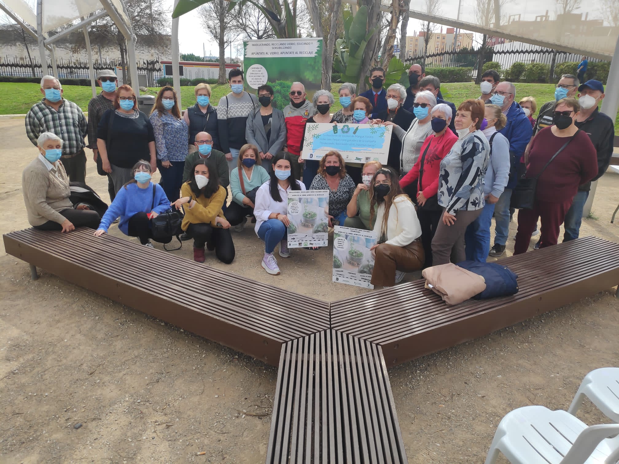 LA ASOCIACIÓN DE VECINOS MANGAS VERDES, PREMIADA POR EL AYUNTAMIENTO Y ECOVIDRIO POR SU ...