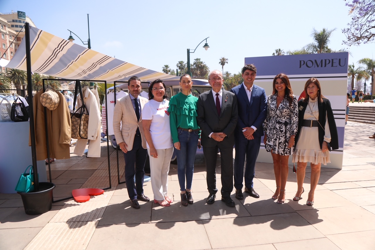 VISITA A LA EXPOSICIÓN DE UNA MUESTRA DE LA COLECCIÓN DE MODA ‘MON COEUR’ DE LA FIRMA MAX MARA (Abre en ventana nueva)